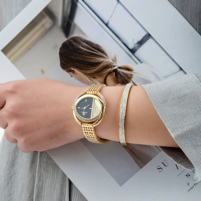 Oval Ball Quartz Watch