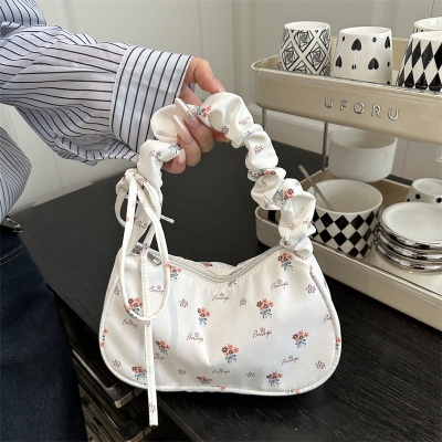 Aesthetic Floral Print Shoulder Bag