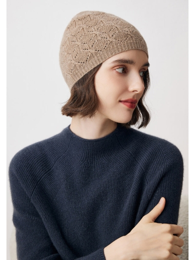 100% Cashmere Luxurious Knit Beanie