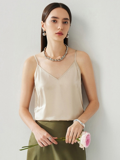Women's Silk Adjustable Straps V-Neck Camisole