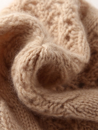 100% Cashmere Classic Cable Knit Beanie