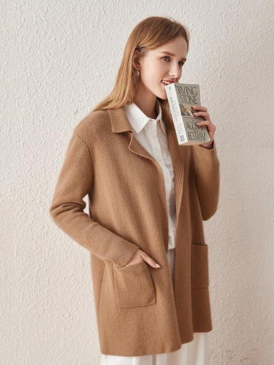 100% Cashmere Women's versatile and stylish Coat